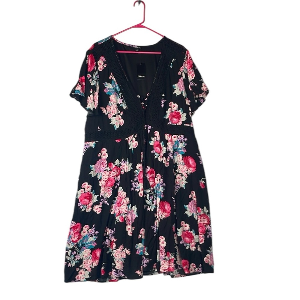 Torrid 3X plus NWT floral flutter sleeve dress whimsygoth fairy cottage